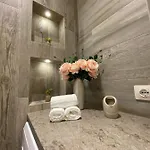 Comfort Apartament, Near The *