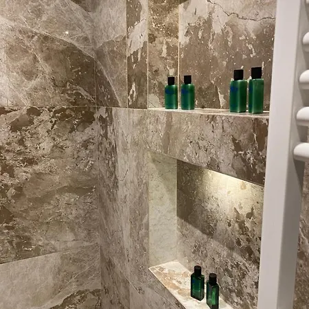 شقة Comfort Apartament, Near The
