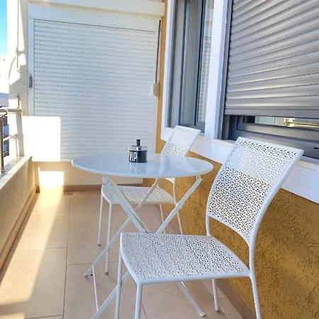 Comfort Apartament, Near The *