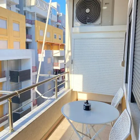Comfort Apartament, Near The دراس